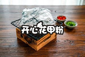 今天小編就來給大家推薦_這一道最簡單的炒花甲做法！